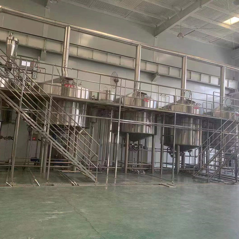 沁水精酿啤酒设备厂—平面布置、设备设计、制造、调试、培训等一条龙服务_COPY